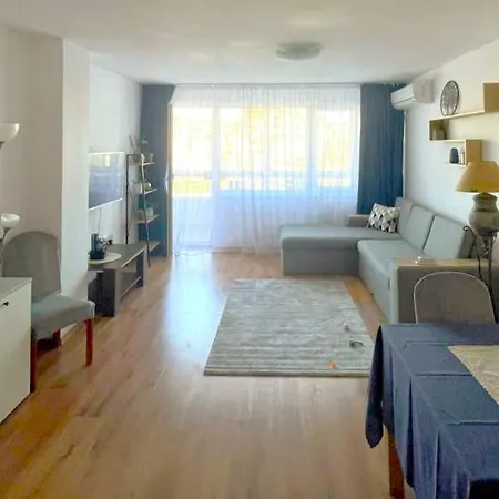 Apartment Pomorie * Pomorie